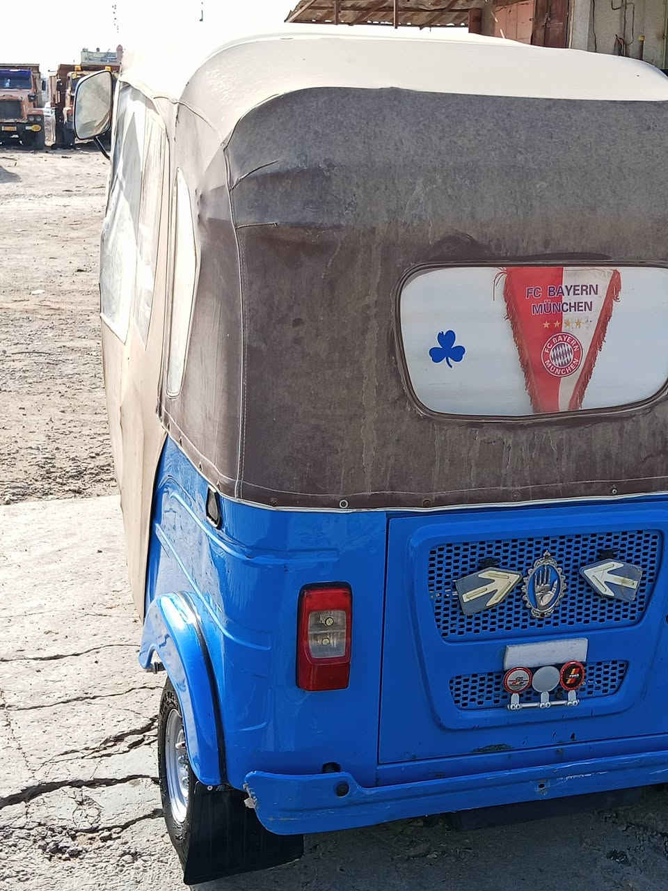 السلام عليكم تكتك للبيع 22مضلع كفاله عامه رقم واسط تكتك جاهزه عله اخر حبايه  للستفسار الاتصال من ***********🫡🦅
