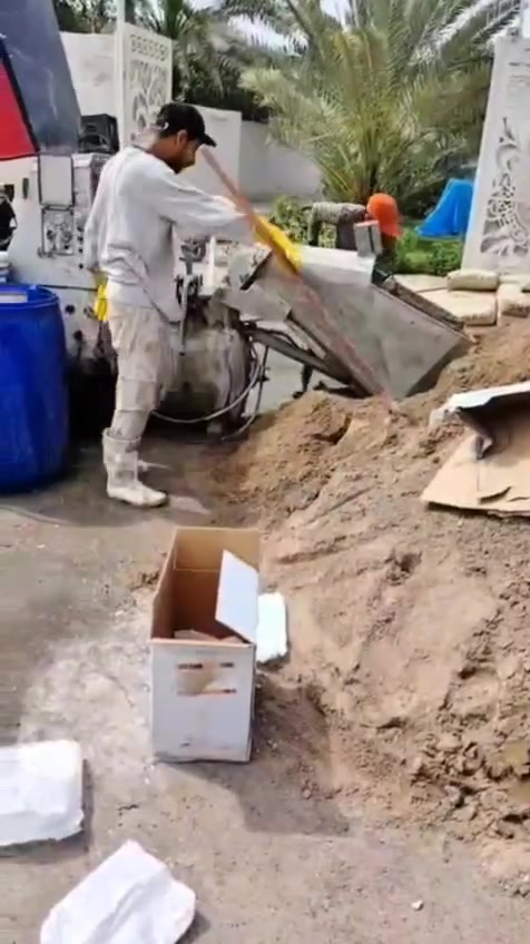 أرضيتك "مسطرة" بالليزر.. أساس صح لكل بيت!
تريد أرضية مستوية 100% وجاهزة للبورسلين أو الإيبوكسي؟ نحن متخصصون في سكريد (تصفير) الأرضيات بأعلى دقة في العراق.
لماذا تختار شغلنا؟
• دقة الليزر: تصفير مليمتر ينهي مشاكل العوجاج تماماً.
• جودة الخلطة: صلابة عالية وملمس ناعم بدون تشققات.
• سرعة التنفيذ: كادر محترف ينجز لك العمل بإتقان ووقت قياسي.
📍 الموقع: [بغداد  أو "كافة محافظات العراق"]
📞 للحجز والاستفسار: [*********** ]
نصيحة: "إذا الأساس صح.. الباقي كله يركب صح!"
#سكريد #تصفير_أرضيات #بناء_العراق #ديكور #مقاولات
