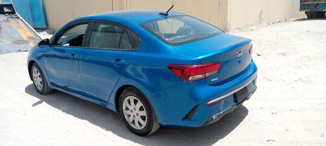 كيا ريو موديل 21 مبدل بيها جاملغ وبنيد وباب السائق بيه تصليح معوقين ذي قار بسم شاب بعد الها 7 اشهر وتتحول السعر 87 نهايتها مبايل *********** عنوانها ناصرية مركز

