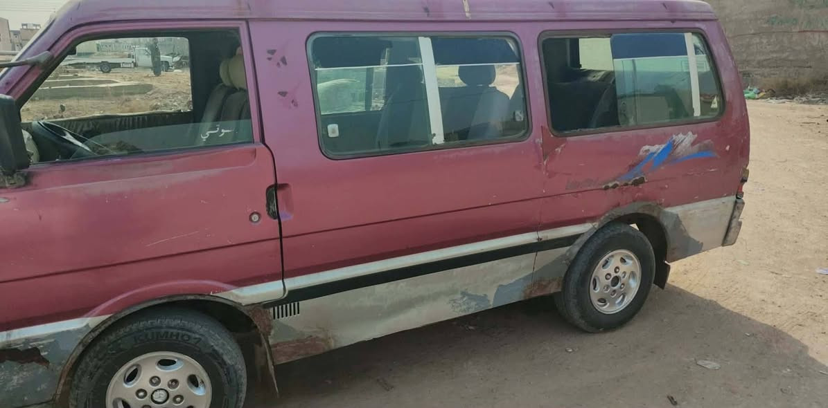 السلام عليكم كيه بسته 95كير محرك جدد اكسن بي ونه قليله الشواصي جدد الاماميات كهربائيّ كلهه شغاله تحويل رقم احمر بغداد تخم تاير ترايك وين متريد***********//***********عنوان فلوجه 25 بيها مجال
