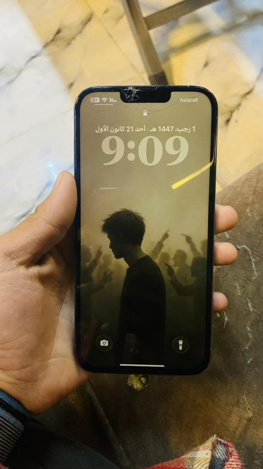 السلام عليكم قفل 350 بدون معامله تخبرني دكلي هسه جايك المواصفات هسه اذكرها حبه حبه 
13برو ماكس بحري 
الضهر نكسر وشلته بحيث تشتري ضهر تركب سعر الضهر ب 10بلجامعه 
مبدل بطاريه اصليه 93نسبه 
مبدل شاشه اصليه بيها فطر من فوك الضربه موضحه بلصور 
فيس ايدي شغال 
لون بحري 
كامرات فول 
شحن قطاره 
ذاكره128
تك سيم 
للاستفسار الاتصال *********** 
مكاني حي الشيماء
