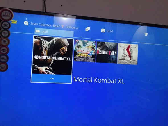 بلي فور فات ذاكرته 250 معه قرص وجوستك وملحقات مفتوح لغرض التنضيف فقط سعره 160 نظام 13
++++++
بلي فور سلم نضيف مكفول لوك ستيكر
ذاكره 500 مهكر نظام 12:00 ويا جوستك وحده عوزه بطاريه  الألعاب 6 ويا
مثل ما وضح بصوره
***********
