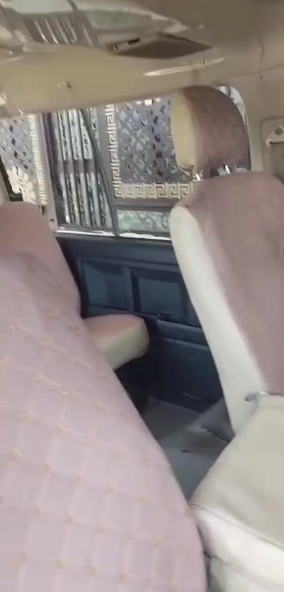 السلام عليكم اخوان جنبي جوان للبيع موديل 14 سياره مقفوله كفاله من عدد شنطه بيها حار شي بسيط تصليح وباقي القشر مقفول من عدا بيها بالربع اللي ورا جير محرك كفاله تخم تاير دوشمه مصفره هيئه وغرامات السعر 85 بمجال بسيط العنوان بسمايه ناحيه الوحده والاستفسار اتصل على هذا الرقم واتساب+*********** رقم واسط انجليزي تحويل ثاني يوم سياره باسمي
