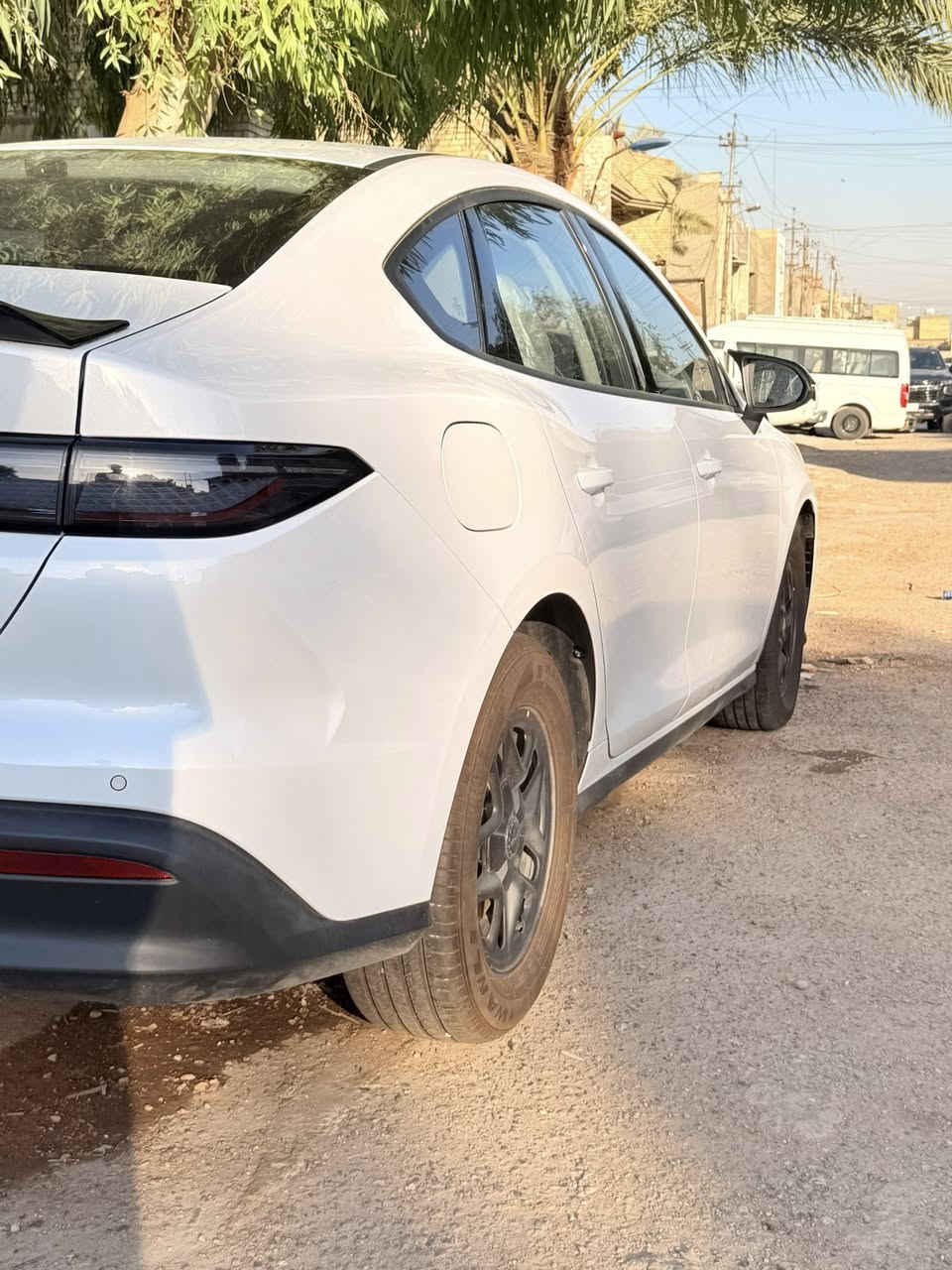 سيل 05 مكفوله من الشخط ماشيه 3000
بيها داش كام ازدوم M660  أربع كاميرات تصور مباشر ع تلفون بدون رام 
سعر الداش كام 300 ألف 
انارة محيطية مع الفرس مشتغلها ب150 تغير ألوان ع تلفون  ودكمه 
سبايدر والكتابات سود وسكوب مرايات 
السيارة جاهزة 
مكاني بغداد حي اور 
***********

