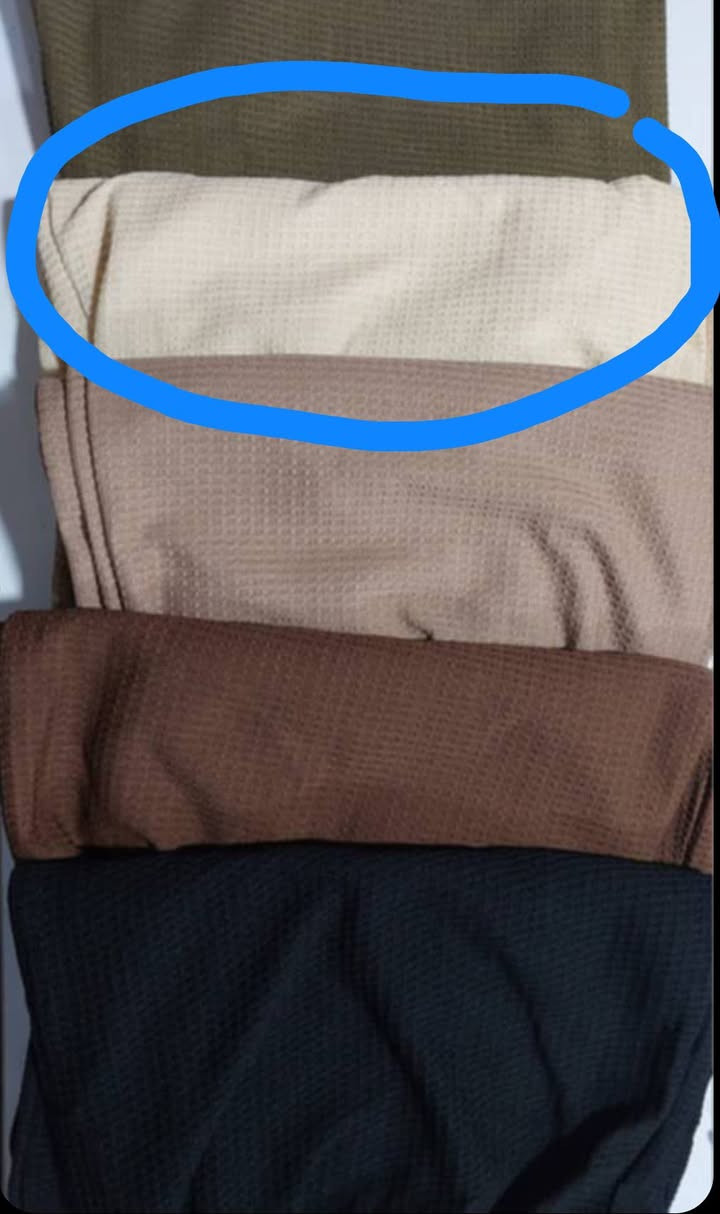 سوت نسائي موجود فقط الابيض
سعر 7 الف 
يوجد خدمة توصيل بسماية ألف بغداد 5 ألف


**إذا كنت صاحب هذا الإعلان وتريد حذفه لأي سبب، رجاءا أرسل رسالة إلى الدعم الفني**