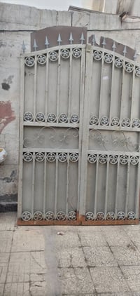 باب • ٢٢٥×١٦٠ • بغداد