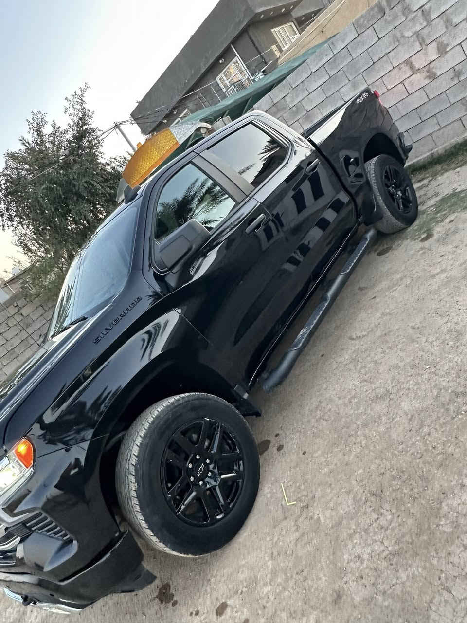 السلام عليكم
للبيع
سلفرادو موديل ٢٠٢٣
(4سلندر توين تيربو) 2700
مواصفات كوستم
فور ويل
باب
كبير بدي قصير
الضرر جاملغ خلفي وجاملغ امامي مبدل / الايرباكات هم طاكه
ماشيه ١٣مايل
السعررر ٢٥٥ بدون رقم
للاستفسار ***********
مكان السيارة ديالى /بعقوبه
