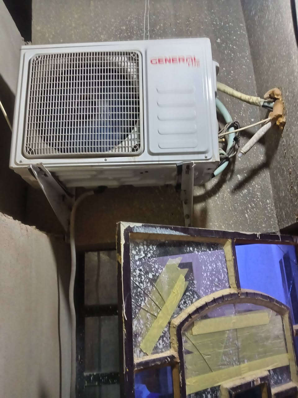 السلام عليكم سبلت طن ونص جنرال فلاك
مستخدم قليل بلادي غاز شركه
للاستفسار الاتصال على الرقم او واتساب ***********
