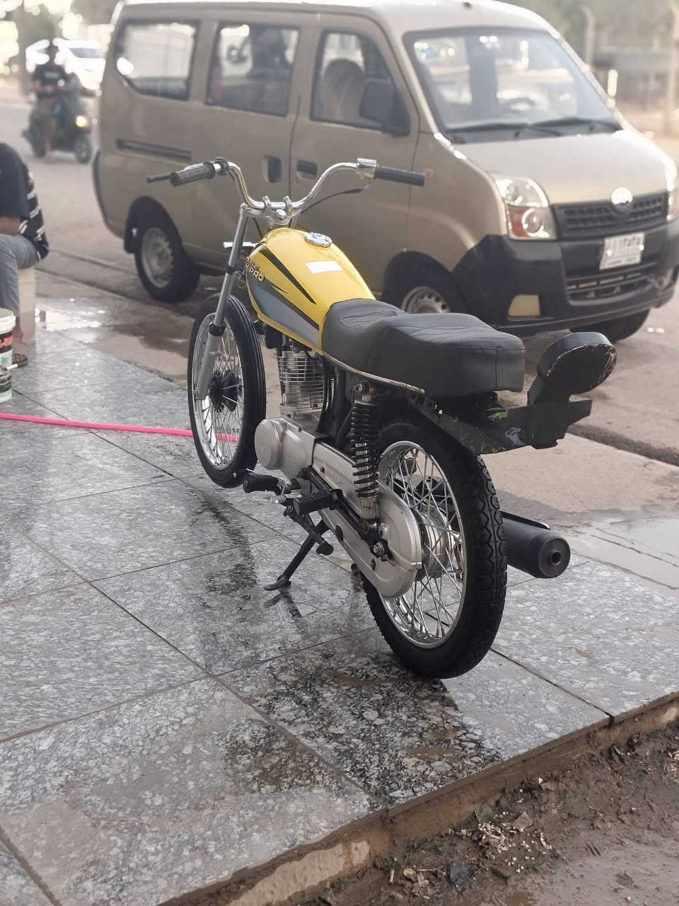 سلام عليكم دراجه كير للبيع سكنر ماصاله فتره من معمره ب600وبيه مجال مكان ناصريه مركز مامتواصل ماسنجر ***********وتساب
