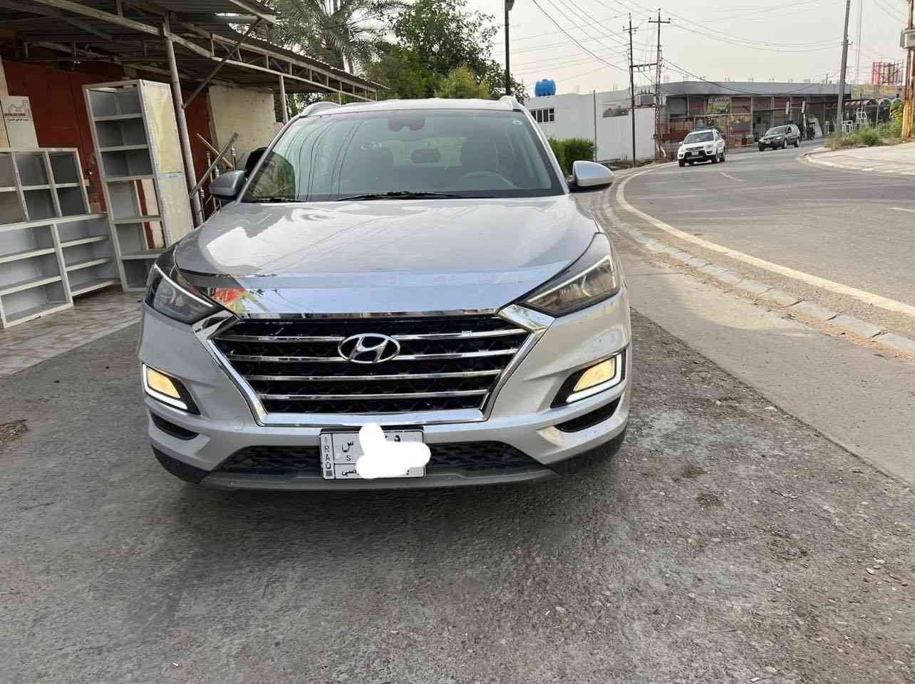 السلام عليكم توسان 2021وارد امريكي حادثها دعاميه اماميه وشويه جوه قبق البانزين بارد خفيف كلش رقم بغداد تحويل ثاني يوم مكينه 2400معلايه بدون ادوانز مكان السياره ديالى بعقوبه للاستفسار 
***********
