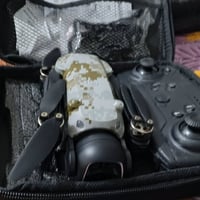 طياره درون برجلس للبيع شحن تابسي  جديده ريش حطياط البيع و مراوس 077410...