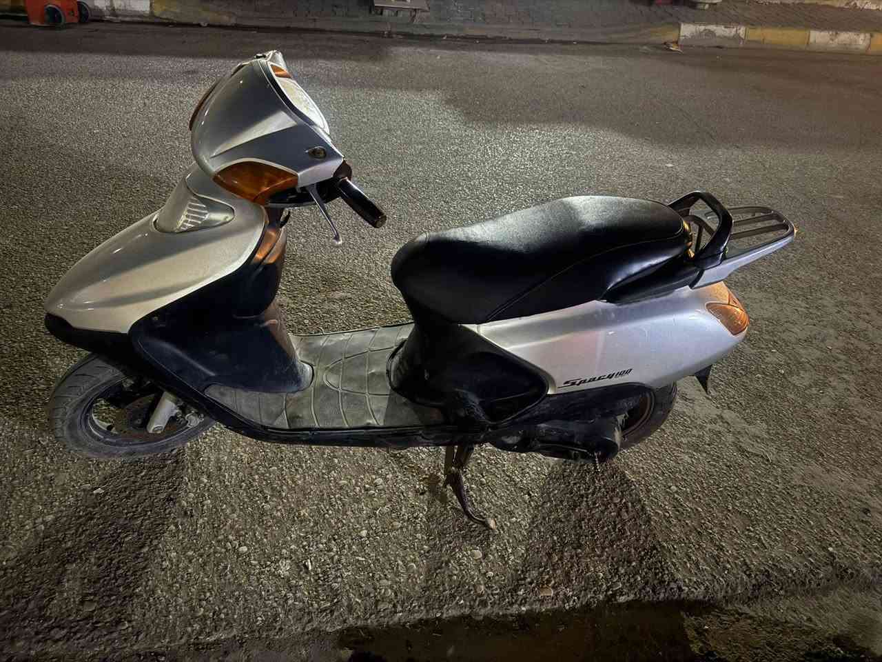 سبيسي ياباني مكينه ناعمه فول نعومه  كابريتر بلادي كله شغال دراجه مرتبه وحلوه مال جناي الشراي يتصل وبخدمته مكاني خاجيه شارع ٤٠ ***********
