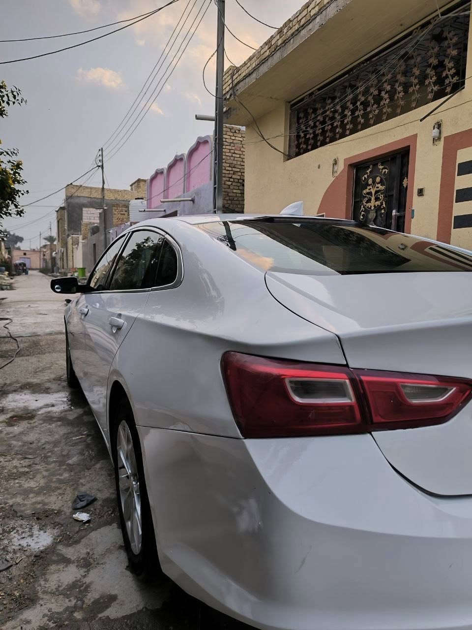 سلام عليكم 
ماليبو 2023 للبيع LT 
ضربتها قبق صندوگ مبدل ومصبوغ وشبر بالجاملغ 
رقم بغداد معوقين 
السيارة مكينة گير حدادية كهربائيات كلها جاهزة 
رايدها 142 وبيها مجال 
مكانها ذي قار سوق الشيوخ 

‭0783 823 3214‬
