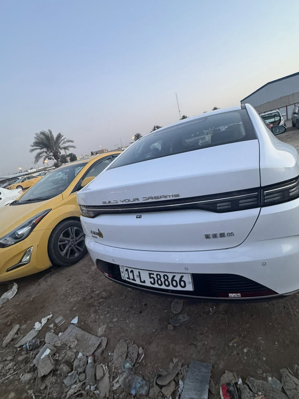 قم بغداد جديد
فول موصفات ماشية 7الف 
بيهة شخط على كد اصبع 
مكانهة كاضمية 
السعر 126وبيهة مجال بسيط
***********
