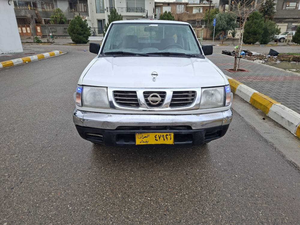 ***********نیسان دە بڵ 2002 زێد ئاڕمی پلاستیک بە شە رتی ئە وە لیاتووغرامە گێڕوومە کینە ووئە کسلووتە بریدی بە شە رتی فیتە ر 4رتایە ی تازە سێ پارچە بۆیاخ بێ ناوگردن شانووسە قفیش بە شە رت هیچی پێوە نیە (74)گڵا.شوێن.شارە زوور.زە ڕایە ن*********** السليمانية, العراق
