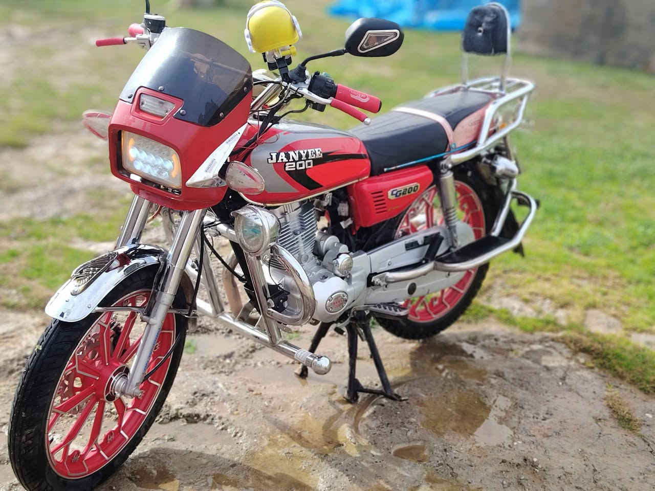 السلام عليكم ماطور جني ابو الكلة موديل 25
شرط محرك مامفتوح كهربايات شغاله السعر 800ألف  الاتصال على رقم الهاتف ***********
واتساب *********** او الاستفسار عالخاص
