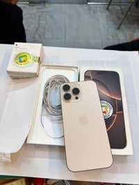 ايفون ١٦ برو ماكس • ٢٥٦ • بطارية ٩٤%