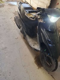 دراجه هدرس ياباني للبيع متروكه بس شغاله كهربايات شغاله دراجه نضيفه عنو...