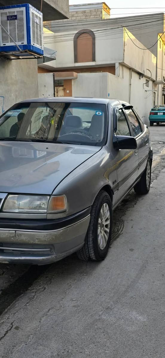 للبيع... اوبل فكترا حجم 16 موديل 93 سنوية.  جديدة بأسمي لل 2030 كابون بانزين..محرك وكير شرط..لاصرف ولانفخ...صبغ ومعجون مابيها شرط...بيها قطعة وحدة تبديل...سعرها 45 وبيها مجال...
***********
***********
