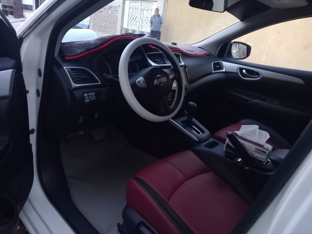 السلام عليكم نيسان سنترا موديل ٢٠٢٥  ماشية ١٥  الف فقط رقم اربيل بسم شركة  وكالة بسمي  داخل احمر  السيارة كفالة عامه عدا شخط بالباب الخلفي موضح بالصور  السعر  ١٢٦ وبيها مجال قليل  مكان السيارة البصرة  *********** الشراي يخابر  رجاءاً
