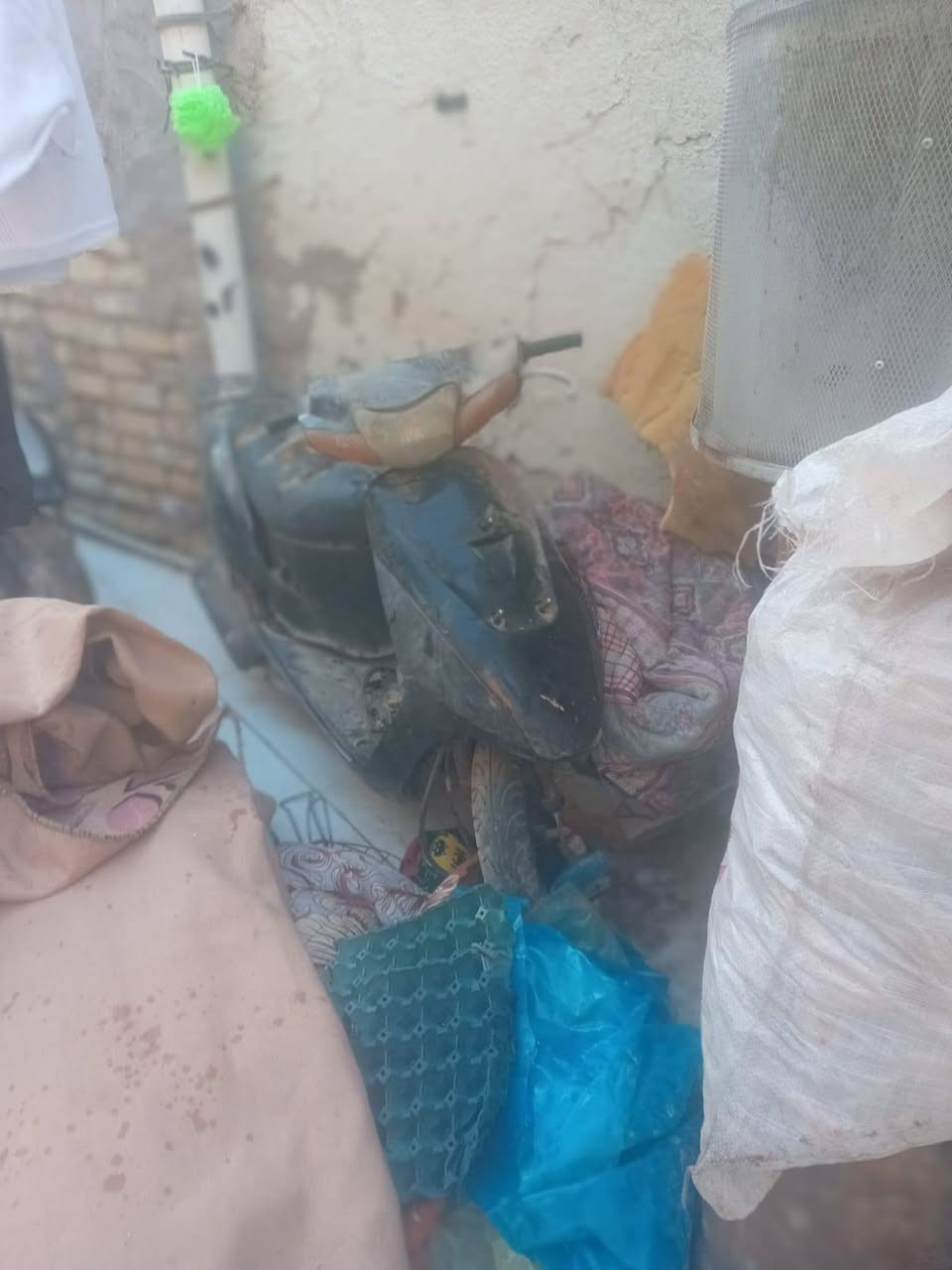 سلام عليكم دراجه ساسوكي عطلانه ومتروكه للبيع السعر 50الف قفل 🔐 الرقم***********
