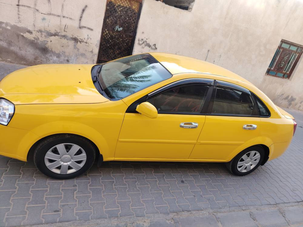 سلام عليكم وبترا ٢٠١١ السياره جاهزا مكينه كير حدادا تخم تاير ما بيها اي نقص  العنوان البصره المعقل  السعر 57 وبيها مجال قليل  *********** البصرة, العراق

