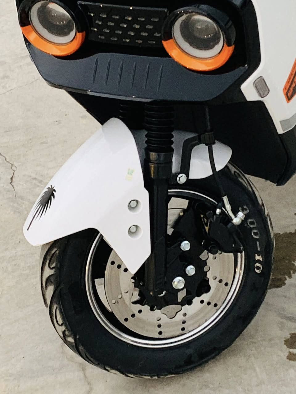 ماطور 318 ملف 3000 بيع ويرهم مراوس ماطور شرط نضافه100 بس الاشاير واكفه وقفلو 600 مو شراي لاتجي ولاتخابر ولحد يكسر بسعرو اذا جيت عل خاص كلتلي 550 اكلك الله وياك رقم *********** بي واتساب
