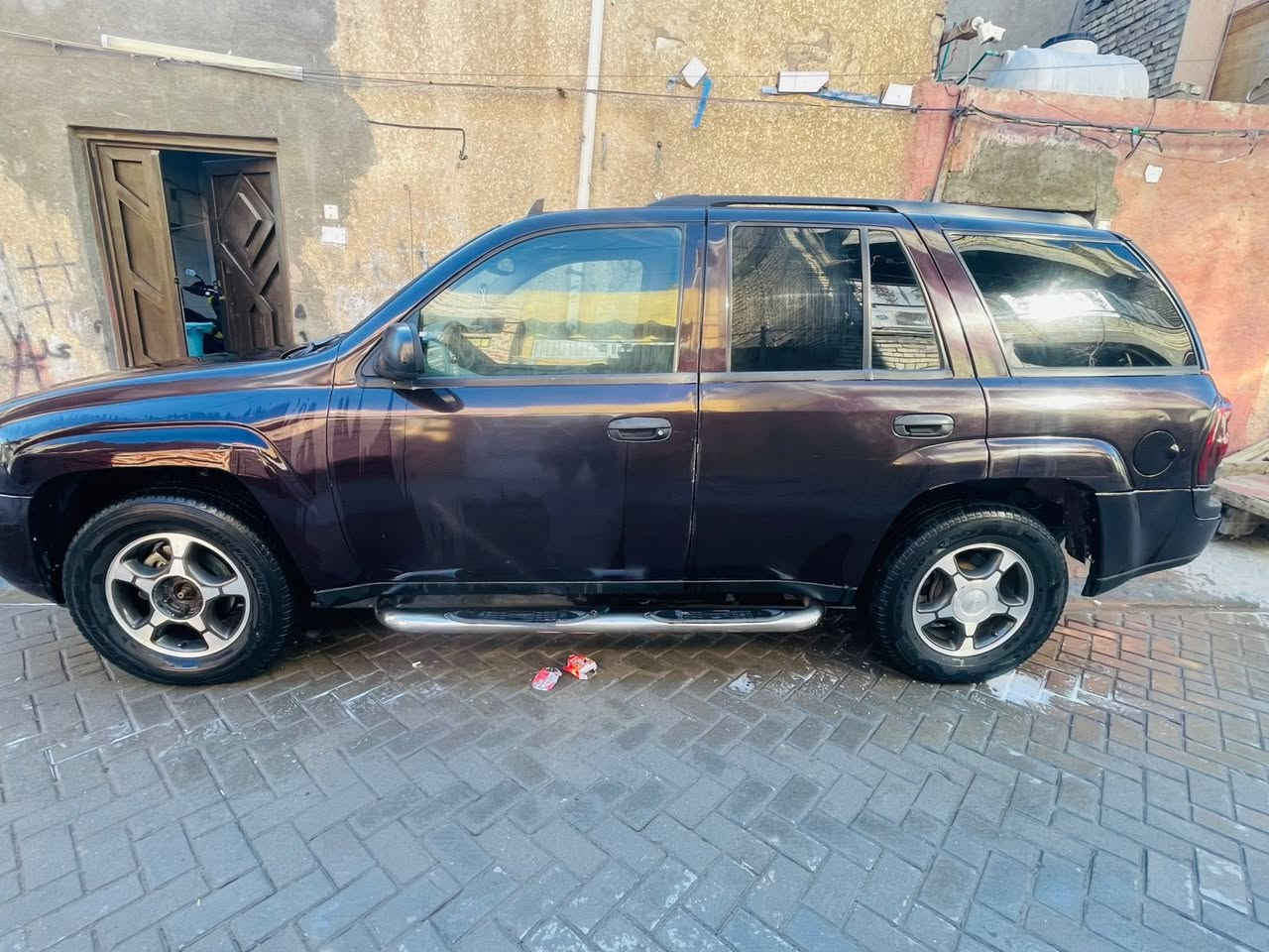 السلام عليكم. بلايزر 2008 مزاد وزارة الداخليه سياره حلوه وجاهزه مصبوغه عام للجماليه فقط يعني لا خياس ولا ضربه ترابه يخبل مال جني وما تفشل سعر 65 وبيه مجال للشراي 
بغداد المدينه 
هــ..***********
