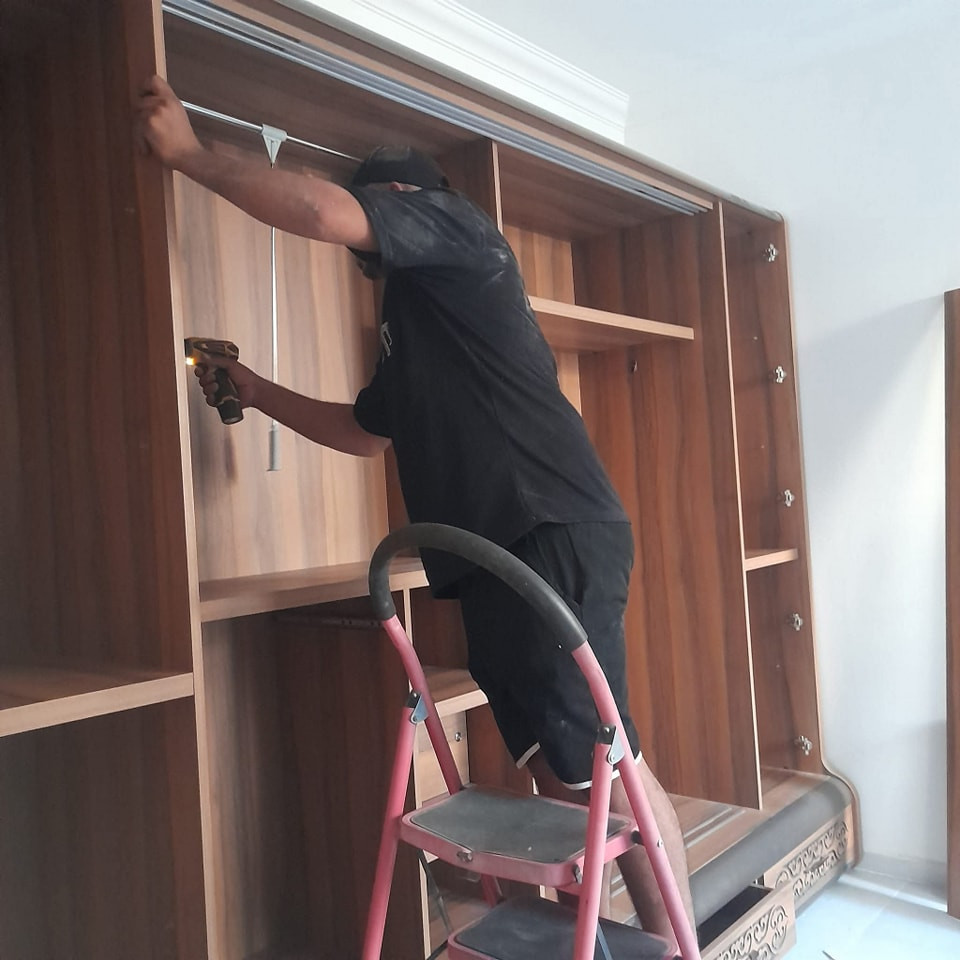 _ شركة الحياه لنقل الاثاث المنزلي  

حاير بنقل اثاث بيتك وتغليفه شركتنا توفرلك نقل وترتيب الأثاث  😍   ان كان للنقل  عنوان 
  
#ملاحضه لا يحتاج موافقات امنيه  للنقل من إقليم كردستان إلى بغداد او العكس او إلى كافة محافظات العراق الحبيب  

خدمة فتح ونقل الأثاث  (اختصاصنه) 😃راح تلاحضون 
طريقه تغليف الأثاث الحساس بكوادر مختصه 

#ملاحضه كوادرنا متمرسين وذو خبره عاليه 💪 

#خدماتنا_نقل_اثاث_بيتك_بامأن_
‏‎

#لـسـنـا_ألـوحـيـدون_لـكـنـنــا_ألــافـــضـل

1️⃣خدمة فتح ونقل وشد جميع الغرف🛑
2️⃣ خدمة فتح وغسل وشد  السبالت 🛑
3️⃣ خدمة  فتح جميع المطابخ الألمنيوم  او HDF🛑
4️⃣ خدمة  تغليف الأثاث الحساس 🛑
5️⃣ خدمة فتح جميع الاجهزة الكهربائيه🛑

#كل #الي #عليك #بس #تتصل #والكادر #يوصلك #للباب 

‏‎للحجز والاستفسار مراسلة الصفحة 📱📲 او الاتصال ... واتساب 
***********

***********
