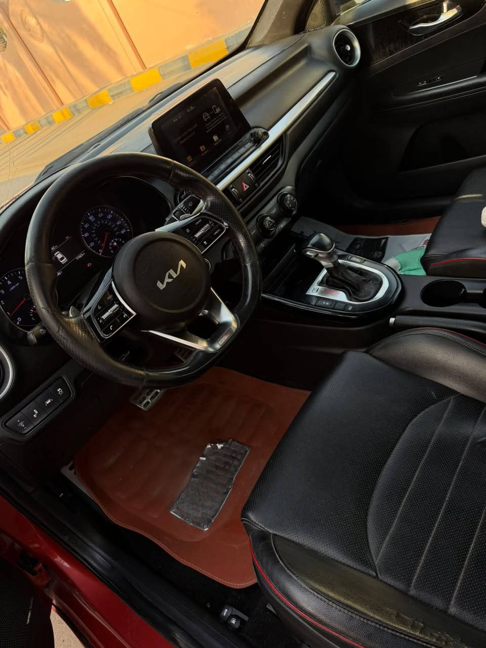 السلام عليكم للبيع اقساط 
فورتي 2020  جيتي لاين
مواصفاته :
بصمه ✅
فتحه ✅
شاشه حجم كبير ✅
ويل كب سبورت 
بصمه ابواب ✅
تشغيل عن بعود✅
اناره ترحيب 💡
رادار امامي 🛑
رادار جانبي 
سستم صوت harman🔊
اشاير مري 
مكينه 1500 تيربو
تحديد مسار ⚠️
اوتو هولد ✅
قياده ذاتيه 
شحن واير لس⚡️
كشنات جلد +حضن سبورت ✅
فتح جنطه تلقائي عند الاقتراب ✅
3وضعيات قياده 
مكاني بغداد الدورة المعلمين

 ***********
