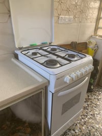 طباخ • ٤ عيون • فرن فوك