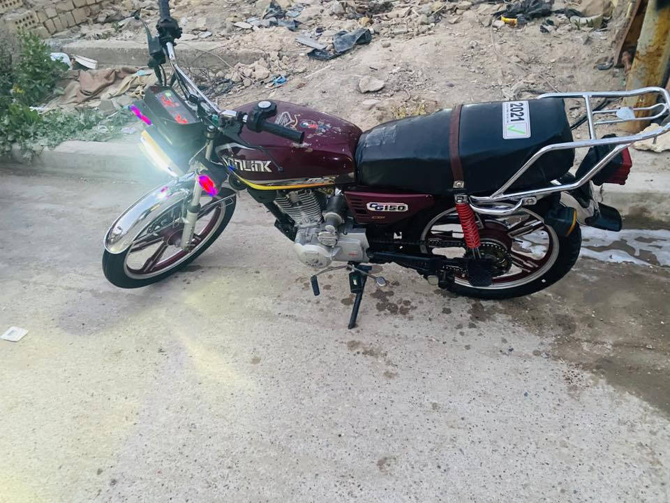 دراجه ايراني موديل ٢٢ للبيع دراجه كامله شلعه ومعدل وكهربائيات مكينة نظيفه تجي وتشوف بعينك السعر ٥٠٠ وبيها مجال مكاني الشعب السريدات ***********
