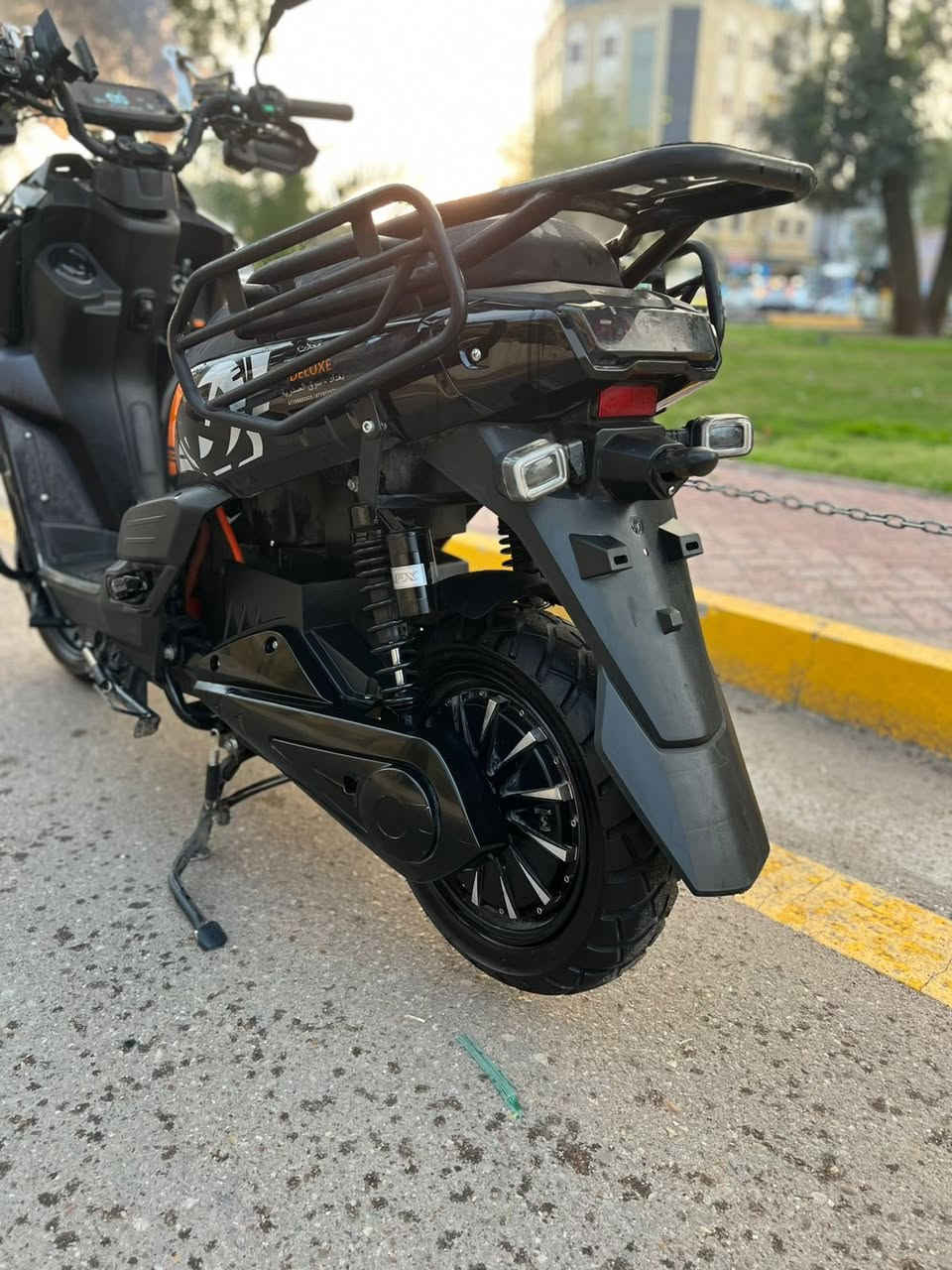 سلام عليكم شباب دراجه شحن النوع اباتجي دراجه جاهزه وكامله وع فحص استخدمها شهر فقط لأغير وصل شراء موجود ابسمي دراجه كامله مكمله ع فحص 
الموديل 2026
البطاريات7 مو 6 تجي ب 7 بطاريات 
السرعه 90معا وزن 
التحويلات 1.2.3
رجوع الخلف R
دبل اشاره 
لايتات زنوزن قويه جدا 
اطارات جبلي 
تشتغيل عن بعد 
جهاز انذار سرقه 
قفل ستيرن 
سماعه بلتوث 
بريكات دسكات دهن هدروليك 
مدرعه بل كامل 
شاشه تاب تعرض الك كل عطل 
لونها مميز كلش 
دراجه تخبل امانت الله فول 

اي استفسار اتصال 

0774057415

مكاني بغداد


**إذا كنت صاحب هذا الإعلان وتريد حذفه لأي سبب، رجاءا أرسل رسالة إلى الدعم الفني**