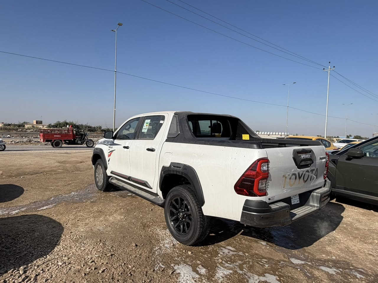 للبيع او المراوس 

هايلوكس ادفنجر 2026 كويتي 
مرقم مثنى شهداء 
كفاله عامه زيرو 0️⃣ km 
مكينه 6V 
السعر 460$
العنوان المثنى الرميثه معرض اثير الجياشي 
التواصل واتساب فقط 
*********** 
*********** 
***********
