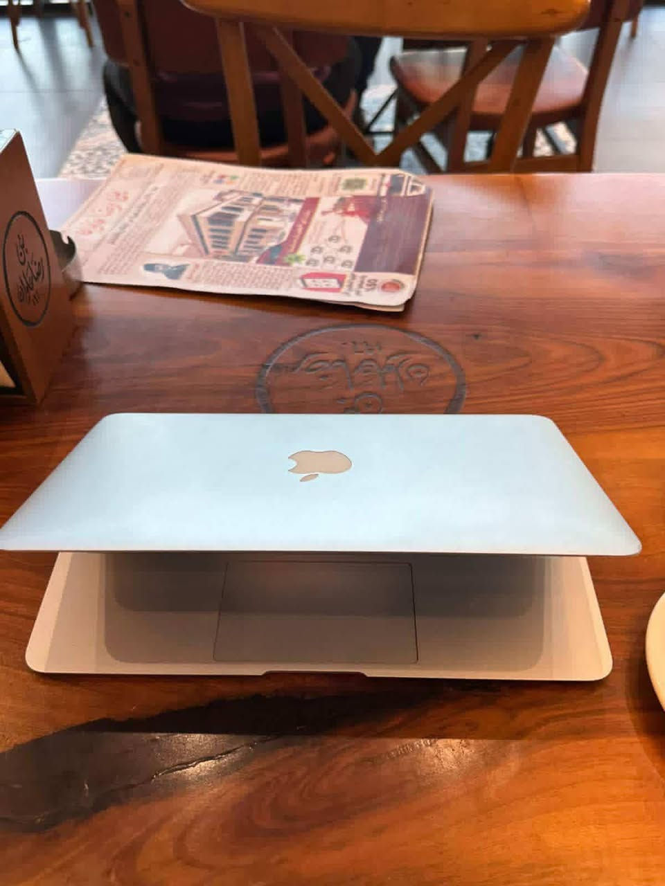 MacBook Air 11" – الأناقة والأداء في.      جهاز واحد! 🚀
جهاز مثالي للتنقل والدراسة والأعمال اليومية، بجودة أبل الموثوقة من 
المواصفات:
 المعالج: Intel Core i5
 الذاكرة: 4GB RAM
 التخزين: 64GB SSD
 الشاشة: 11.6 إنش
💰 السعر:   165بي مجال. 
✨ جهاز مفحوص ومضمون.


**إذا كنت صاحب هذا الإعلان وتريد حذفه لأي سبب، رجاءا أرسل رسالة إلى الدعم الفني**