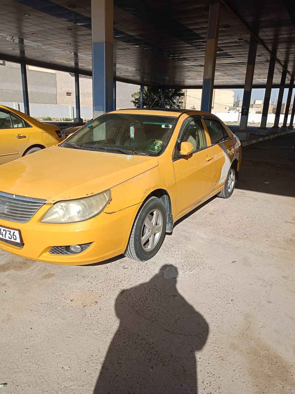 يا الله السلام عليكم للبيع او مراوس حسب الاتفاق بي واي دي f6 موديل 11خطه كاضميه بلد سنويه باسمي تحويل مباشر رقم بغداد الجديد سياره جاهزه وخير من الله تدفئه تبريد مصفره ممطلوبه لو الف سعره 42  وبيه مجال بيع او مراوس حسب الاتفاق مكان السياره صلاح الدين قضاء بلد للاستفسار خاص او اتصل***********
