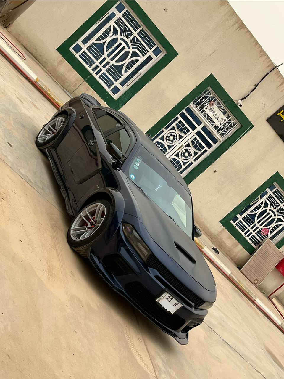 سلام عليكم السعر مناسب سياره  عليه نصبه كلش حلوه السعر  (((168))) سياره فول مواصفات عده فتحه  من رخصه الادمن البيع / دودج جارجر R/T موديل 16 اصل اصل رقم بغداد دولي مشروع وطني سنويه ل 30 السياره محدثه وايد بدي اصلي كله بلاد السياره وارد امريكي   حادثه كلش بسيط قطعه وحده  صبغ بيه بس باب خلفي  بدون دواخل  بدون ارباك السياره جديده وبجم كبس وكلهه جاهزه الاخير 
مواصفات السياره عليه كت كامل وايد بدي SRT صلي
1/ مكينه اوكير 5700 
2/كير طياره 8 نمر 
3/ويل وايد بدي اصلي 20 
4/ تبريد امامي خلفي 
5/كشنات كهرباء جلد حضن تدفئه تبريد 
6/لد امامي متغير 
7/حساسات خلفيه 
8/كاميرا خلفيه 
9/شفتات ستيرآ 
10/ للسياره محدثه كلهه SRT من برمجه وكلشي 
11/ فجوج برمبو 6 بستم 
12/ خزن ميموري
مريات كهربائي 
وباقي مواصفات ل R/T معروفه والسياره جديده وجاهزه ومصروف عليهه كلش هواي واي نقص مابيهه واحلا من الصور بهواي السعر (168) اوبيهه مجال الشراي وماكو هيج نصبه ونضافه بهيج سعر والشراي يتصل وانه بلخدمه (***********) مكاني البصره والسياره صور حديثه واحلا من الصور
