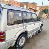 باجيرو ٩٥ • مكينه ٢٥٠٠ • رقم انكليزي