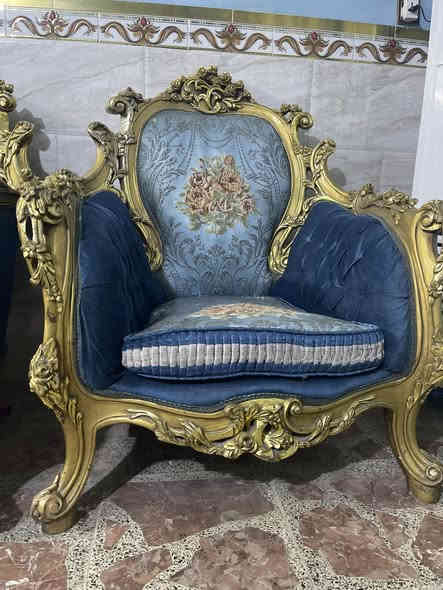 سلام عليكم تخم مصري  ثگيل  درجه اولى لبيع  سعر 500العنوان حي اور قرب جامع الفردوس   ***********
