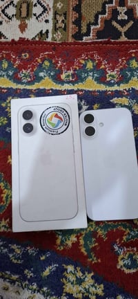 آيفون ١٦ عادي • ٢٥٦ • بطارية ٩٢