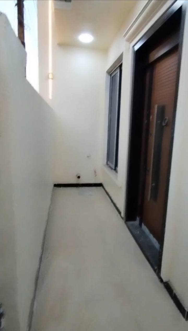 بسم الله ماشاءالله
🏠#دار_للبيع   100متر واجهيه 6،25متر نزال 16متر
  طابقين   بناء حديث وتصميم متكامل ✨️

يحتوي البيت. ع[ 4غرف نوم -استقبال -صحيات عدد 2- صالة- ومطبخ] البيت شغل درجة اولى 

مع الخدمات[ماي-كهرباء-تبليط]✨️

🔴ملاحضه البيت جاهز للسكن 🔑

⬅️نوع العقار  طابو زراعي سند 25 اقرار محكمه 

⬅️العنوان #بغداد_الدوره_البوعيثه   
       مجمع العدل الاول 
🔴للاستفسار  خاص او الاتصال ع  الرقم 
☎️***********
☎️***********
