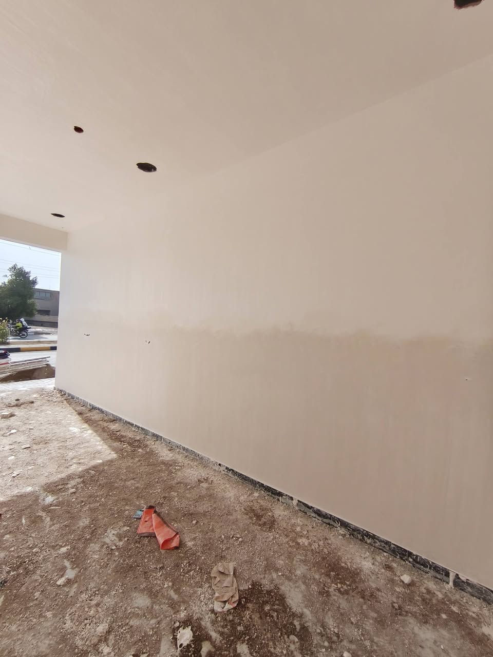 سلام عليكم ورحمه وبركاته نشتغل متر وقطعي شغل درجة أولى تحياتي لكم اخوكم الباخ جبار أبو داود *********** ***********موجود واتساب 😍
