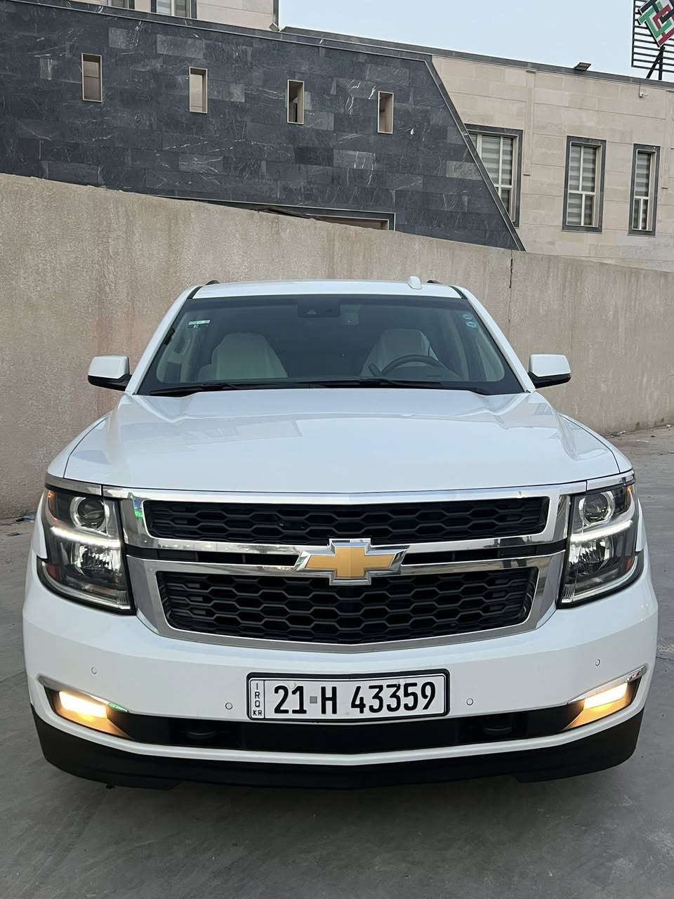 السلام عليكم شفرليت تاهو 2018
خليجي وكالة المنصور موصفات LT
كفاله عامه ضربه وصبغ وتبديل وبارد 
حتى الدعاميات سياره ع وضع الشركه 
رقم شمالي الجديد وهزه جديده 
ماشيه 83 KM حقيقي 
العنوان البصره 
السعر 355$
رقم الهاتف ***********

