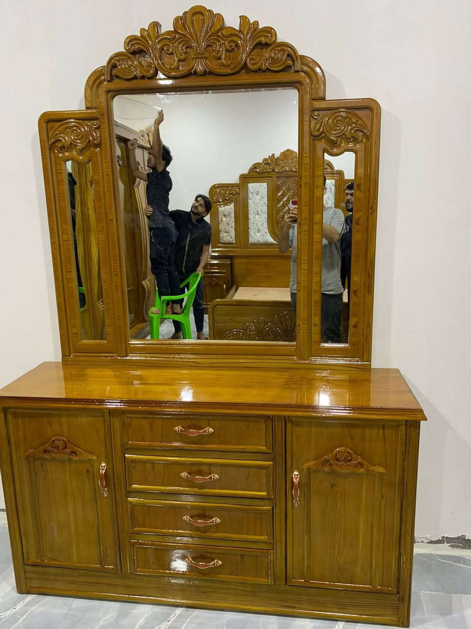 غرفه طابق واحد وجهين صاج تفصال صبغ سحك درجه اولى السعر 1450واكثر تفاصيل عل واتساب ***********
