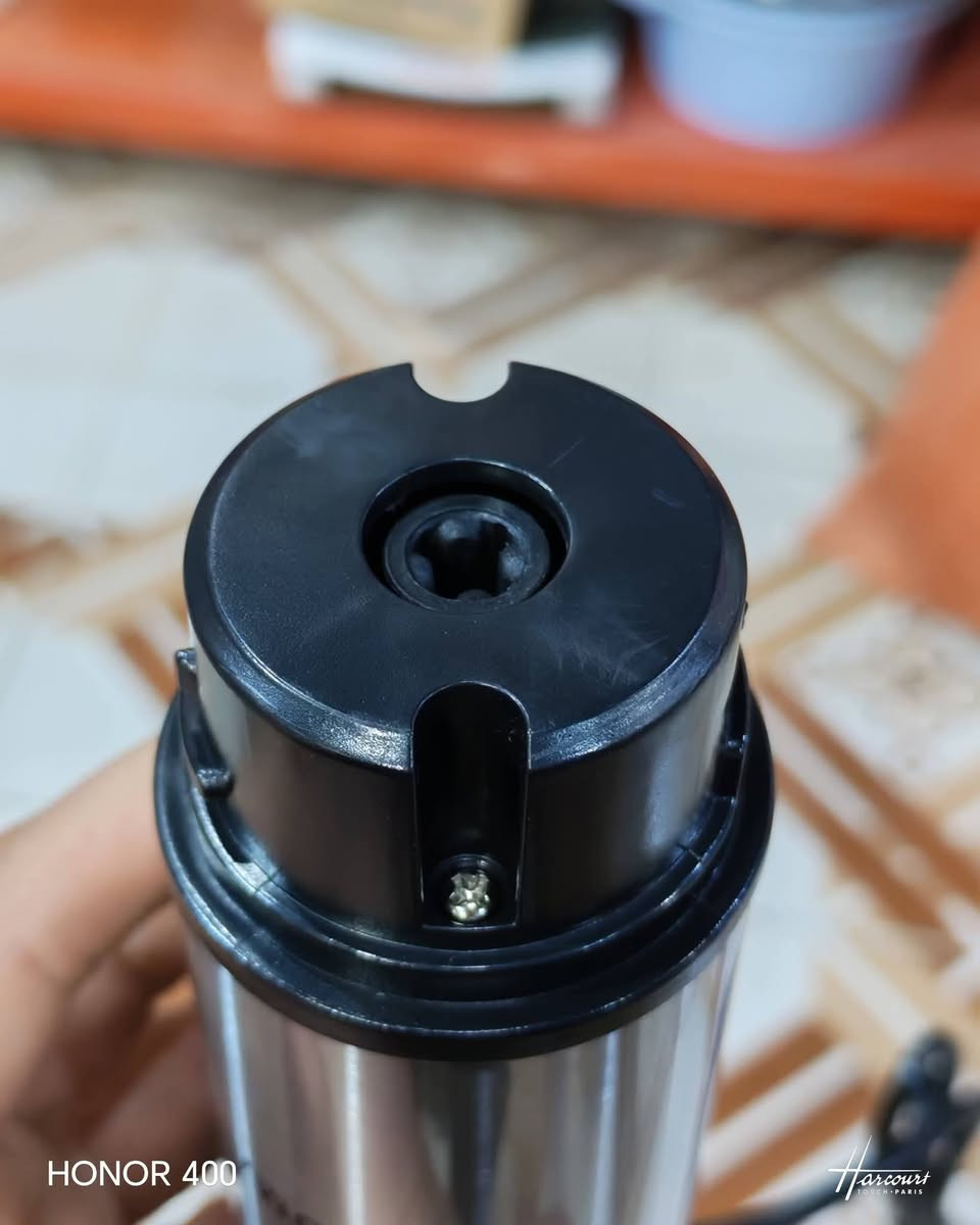 #مجمع_الحاج_صبار_واولاده_التجارية

خلاط يدوي BOMANN الأصلي 👌
قوة ألمانية بأداء عملي لكل مطبخ!
🔹 القدرة: 300 واط
🔹 جودة: ستيل ستانلس مقاوم للصدأ
🔹 الاستخدامات:
– طحن الفواكه
– تحضير الشوربة
– سموثي
– أكل الأطفال
– العصائر
✨ يتميز بـ:
✔ قبضة مريحة وسهلة الاستخدام
✔ خفيف وسريع التنظيف
✔ مناسب لكل أنواع الخلط اليومي
إذا تريد مطبخ مرتب وسريع بالشغل، هذا الخلاط راح يختصر عليك الوقت والتعب 💪

#تتوفر_خدمة_توصيل_في_كافة_محافظات_العراق


**إذا كنت صاحب هذا الإعلان وتريد حذفه لأي سبب، رجاءا أرسل رسالة إلى الدعم الفني**