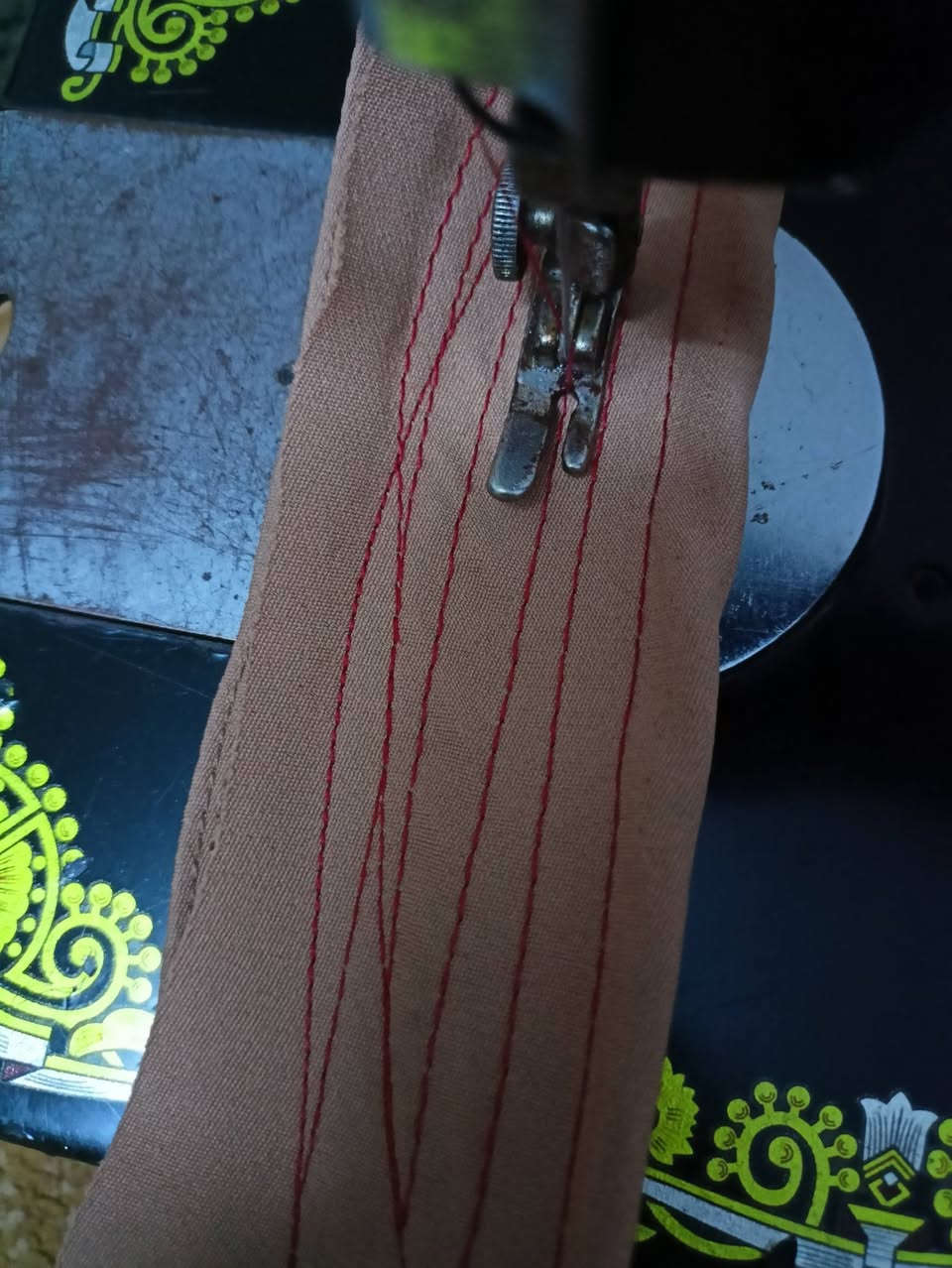 مكينه خياطه فراشه قديمه كلش نضيفه صوت هاده
تخيط سعرها ب 45 اكو توصيل


**إذا كنت صاحب هذا الإعلان وتريد حذفه لأي سبب، رجاءا أرسل رسالة إلى الدعم الفني**