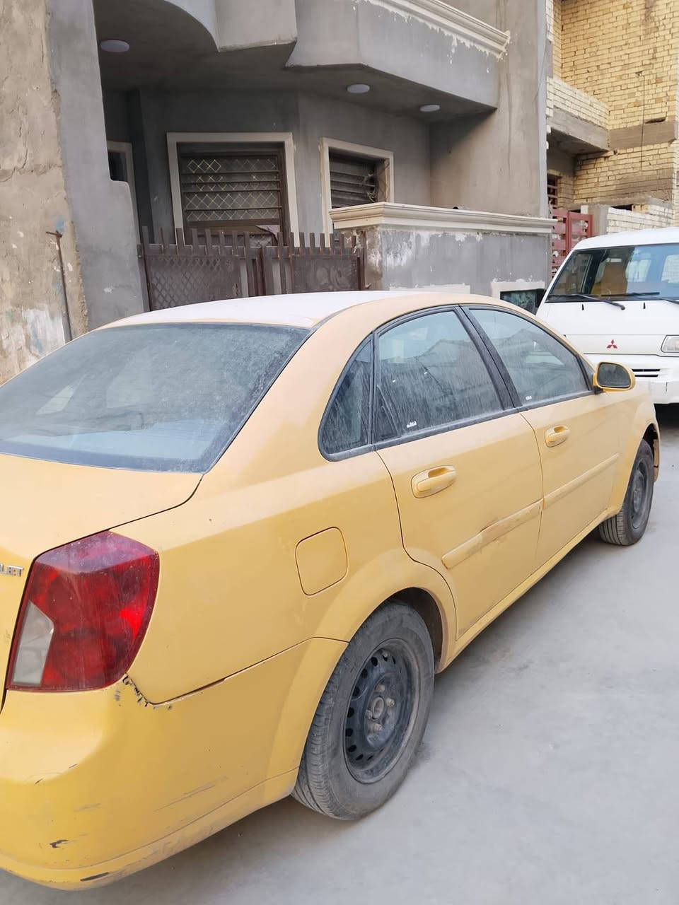 اوبترا ٢٠١٢للبيع  الشركة العامة للسيارات مكينة جديدة كير بيه صفنه عليه غرامات ٥٠٠تنكص من السعر.  السعر المطلوب ٥٨$الاتصال موبايل ***********
