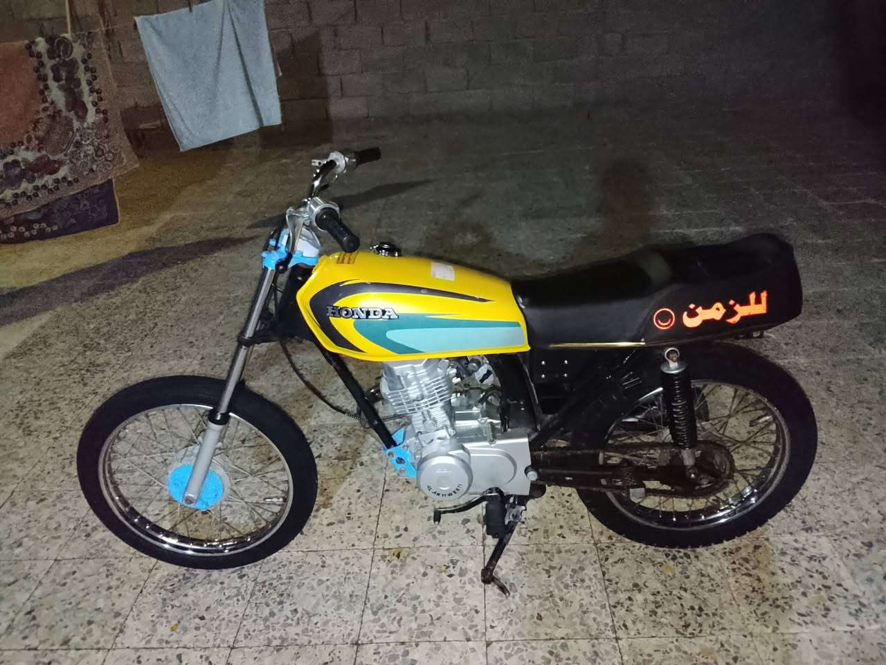 للبيع رابيدوالاخوين دراجه جاهزه كلشي ما ناقصها سعر 500وبيها مجال  بل واقع أحله من صور  مكاني البصره ابو الخصيب***********

