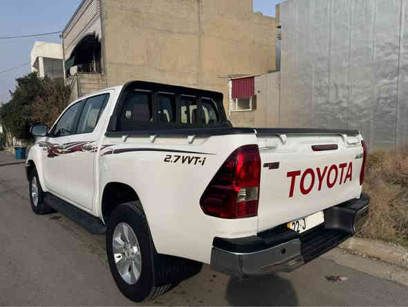 تۆیۆتا هیلۆکس (مەرزیە) مۆدێل 2016
سفری شەریکەی هەولێرە 
دەبل ئەکسل ، بیلاد ویل کەپ و دەعامی نیکل
170 هەزار رۆیشتووە
فۆرمیکای ساجی و دەبڵ ئیکۆ و سوکان ڤۆلیۆم
شاشە ئایپاد 

نرخ :228 وەرەقە و مەجال

ژێر دەعامی دواوە ٢ بست بۆیاغە
٣ پەلەی بچوک ساردی هەیە 
باقی هەموو گیانی بە شەرتە گێر و مەکینە و تحویل
بەشەرت.

ژمارەی خاوەنی
*********** سوران
