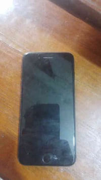 عندي موبايلات ايفون ١١مامفتوح سعره250 هونرx9Pذاكره256 فايف جي  سعرم250...